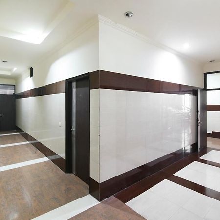 Capital O 68148 Hotel Shree Jee Palace Ghaziabad Luaran gambar