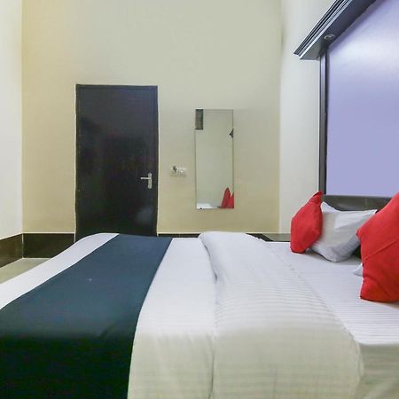 Capital O 68148 Hotel Shree Jee Palace Ghaziabad Luaran gambar