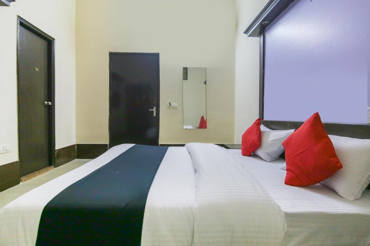Capital O 68148 Hotel Shree Jee Palace Ghaziabad Luaran gambar