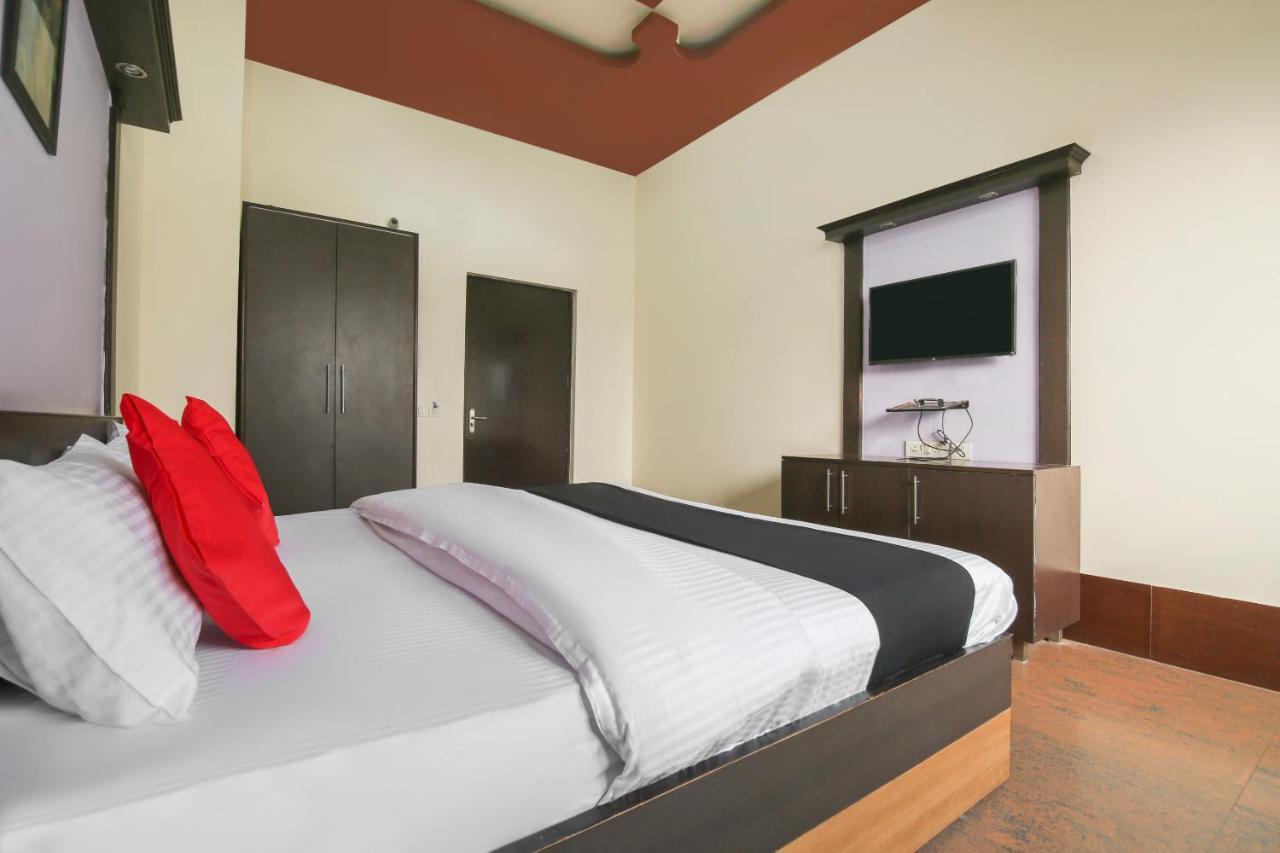 Capital O 68148 Hotel Shree Jee Palace Ghaziabad Luaran gambar