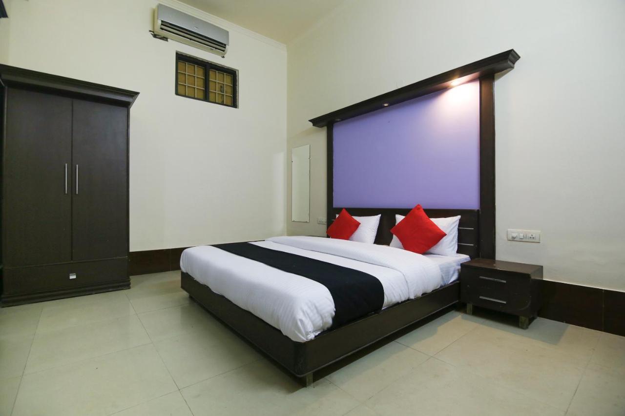 Capital O 68148 Hotel Shree Jee Palace Ghaziabad Luaran gambar